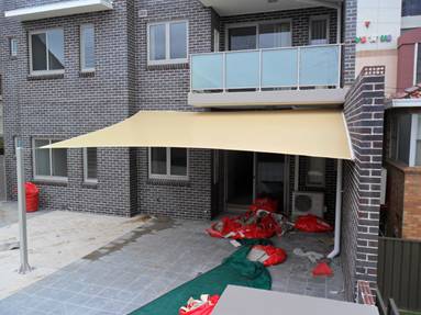 Shade Sail Flat Edge to Building